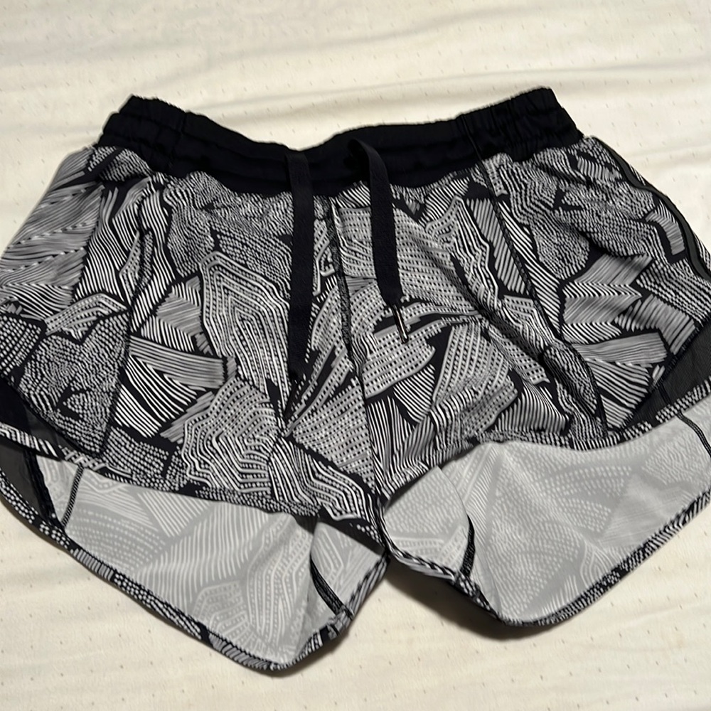 Lululemon shorts great conditions